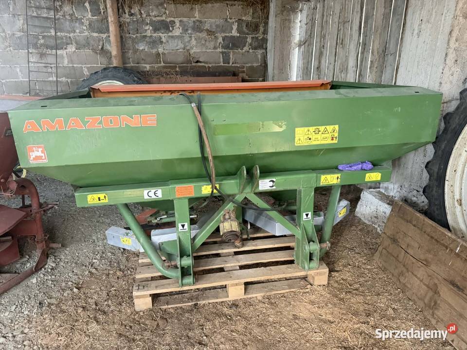 Rozsiewacz Amazone U 1501 Rozsiewacze nawozów podkarpackie Orły