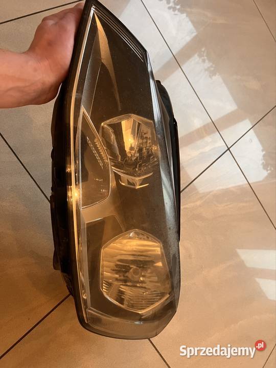 Lampa VW Golf VII HB Radom