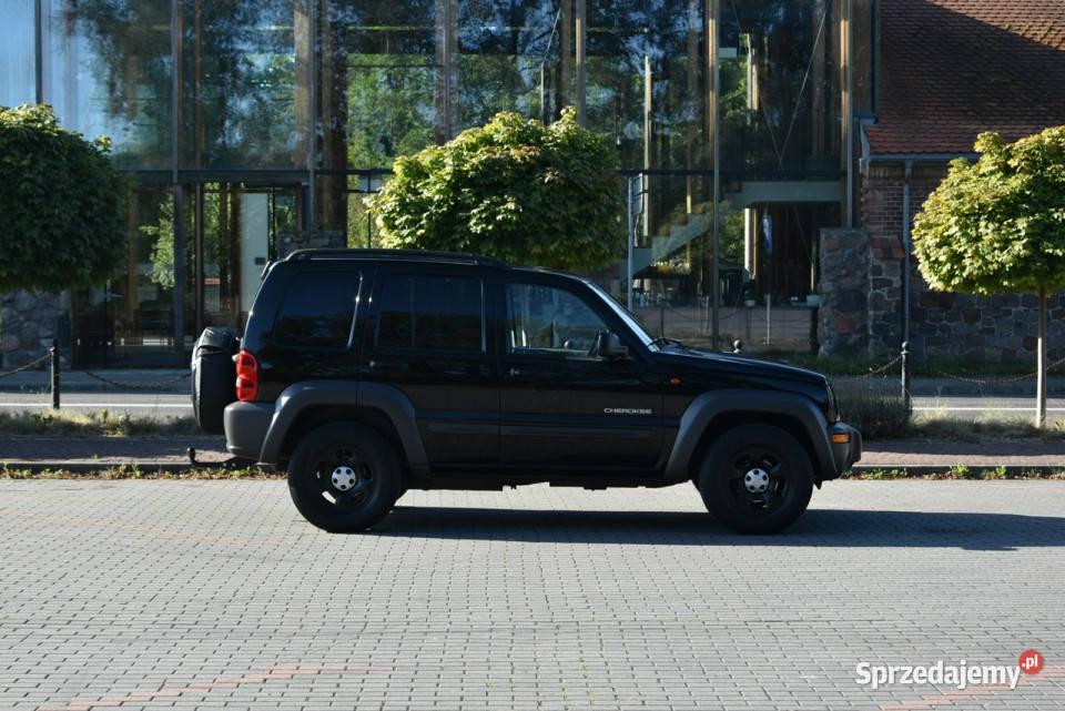 Jeep Cherokee KJ 24 147 Manual GAZ XII2004r klimatyzacja mazowieckie Kampinos sprzedam