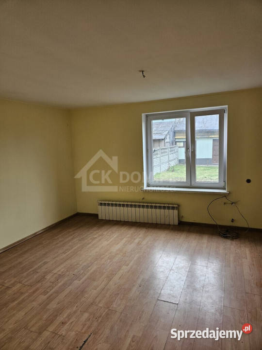 Dom z potencjałem na działce 3000 mJędrzejów Jędrzejów