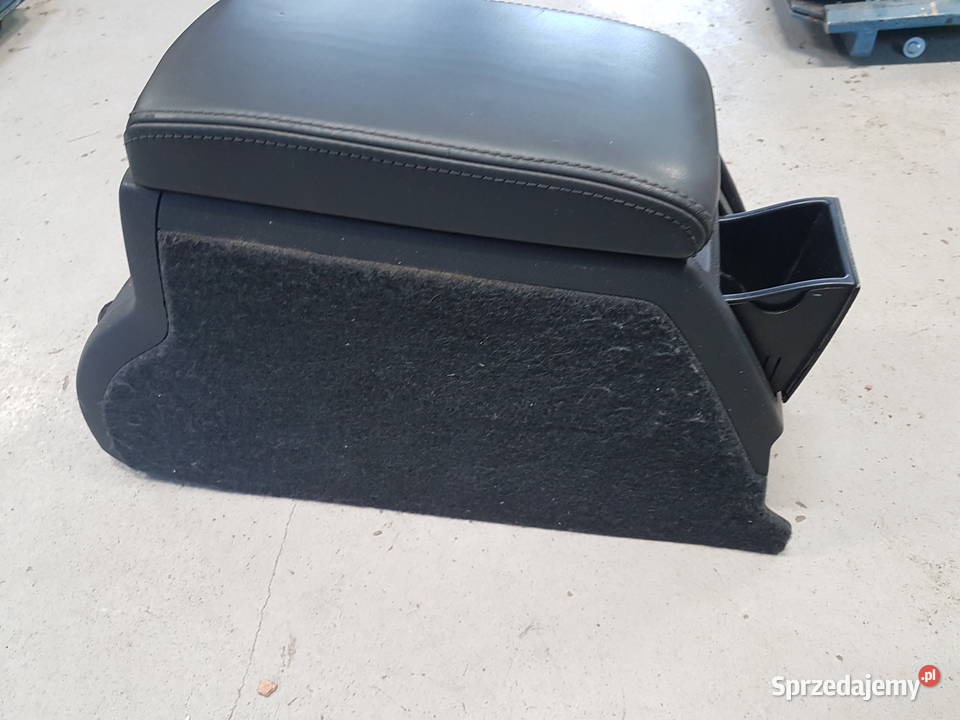 SKODA SUPERB PODLOKIETNIK SKORA KRATKA NAWIEWU podłokietniki Turek