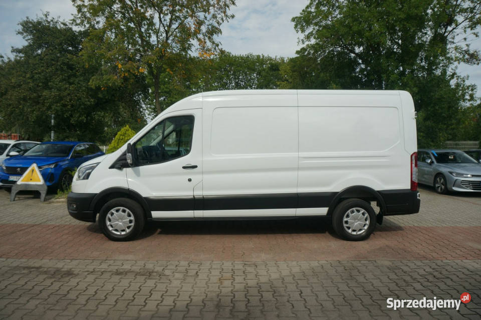 Ford Transit E Transit 350 L3H2 RWD Trend Salon serwisowany w ASO