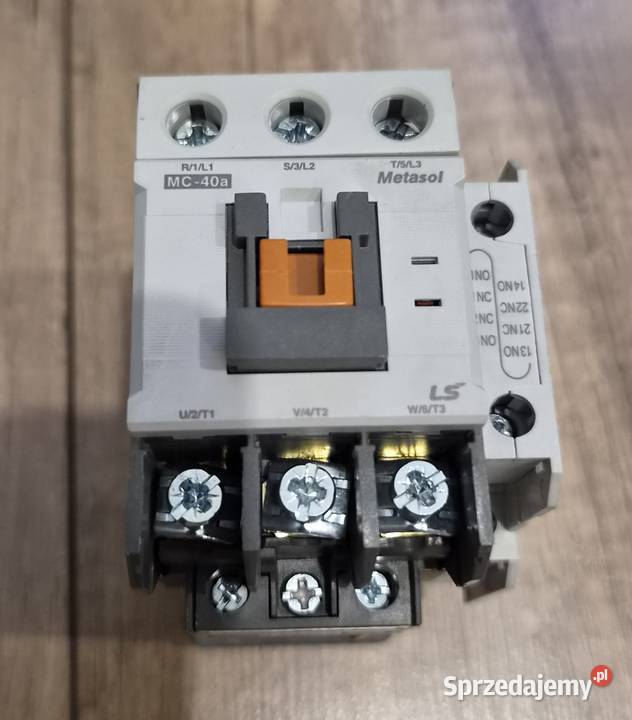 STYCZNIK LG LS MC40a 230VAC 185kW 40A 1a1b NOWY Pozostałe Pozostałe