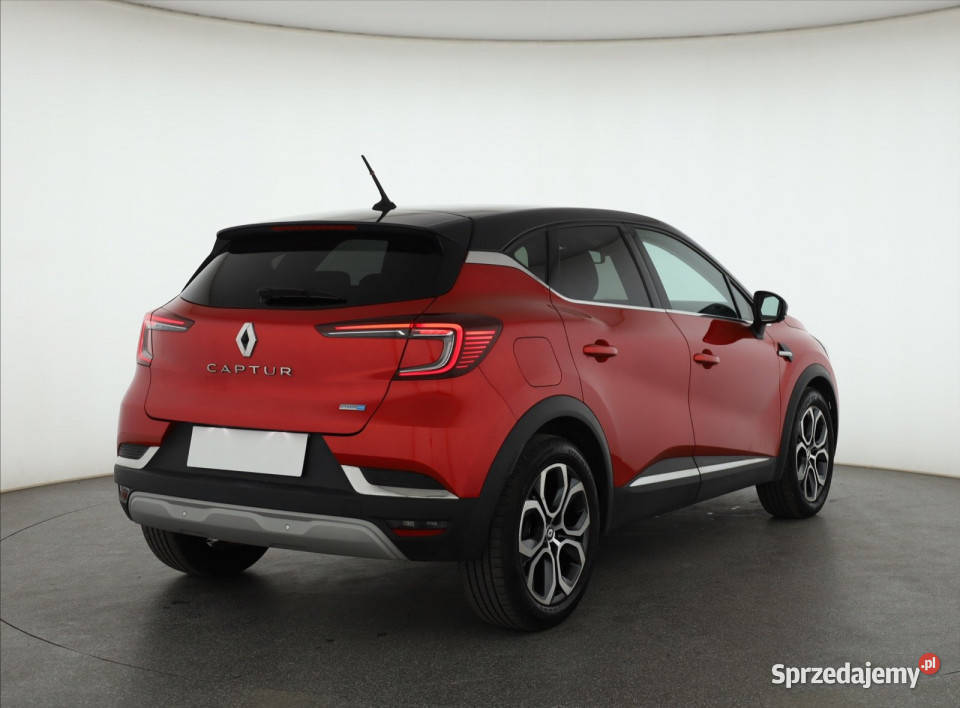 Renault Captur ETech Full Hybrid Rok produkcji 2022 Piaseczno