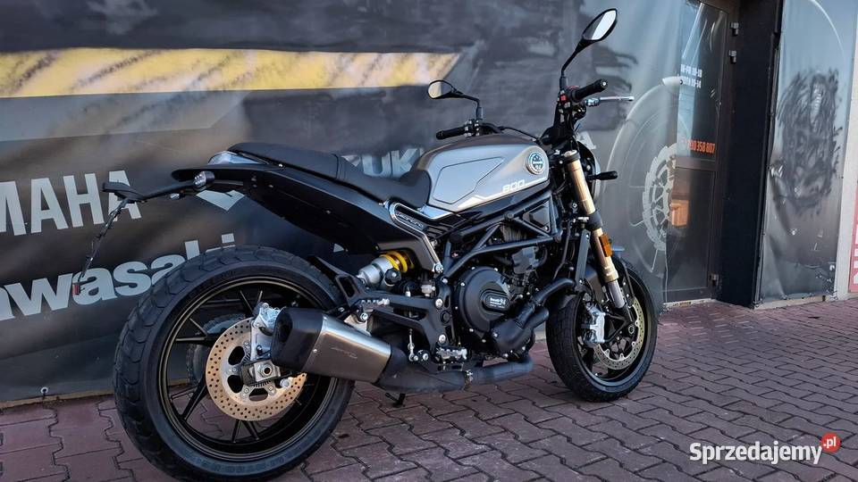 Benelli Leoncino 2022 benzyna Benelli