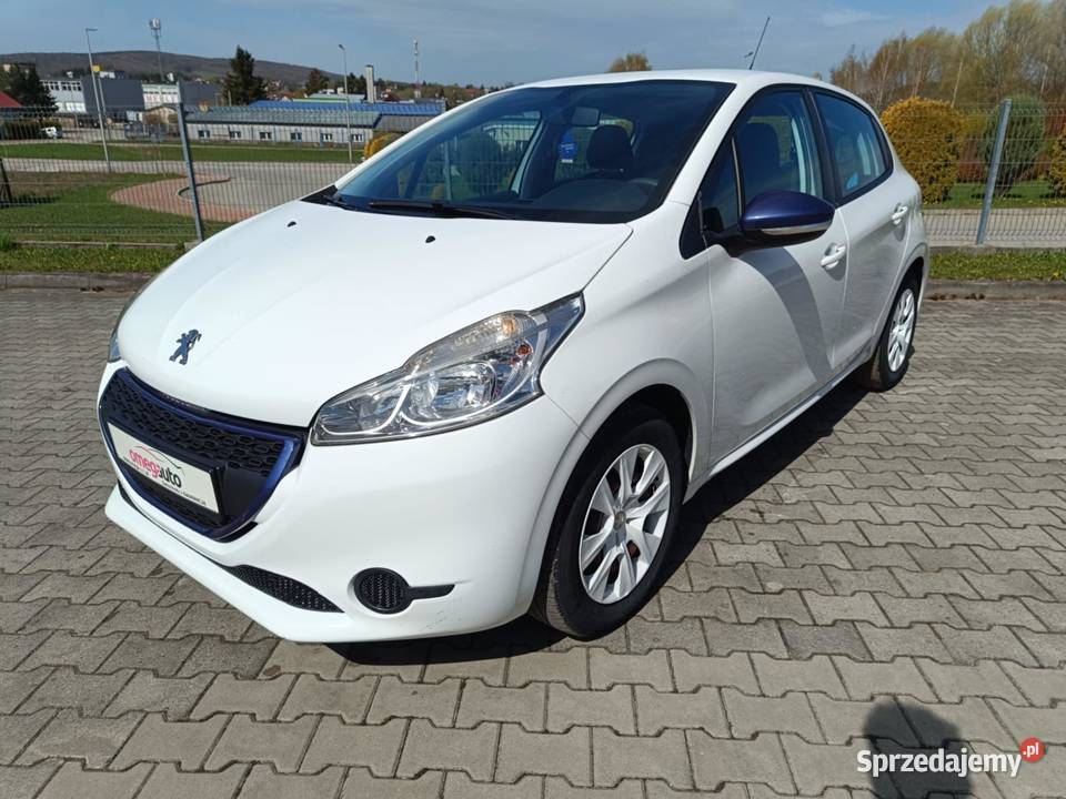 Peugeot 208 I 10 VTI 68 2014 wspomaganie kierownicy podkarpackie Sanok sprzedam