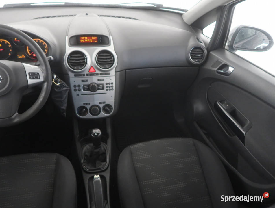 Opel Corsa 12 światła przeciwmgielne dolnośląskie