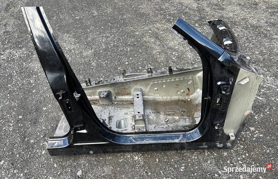 BMW X3 F25 PRÓG PRAWY SŁUPEK A B ĆWIARTEK BOK dolnośląskie