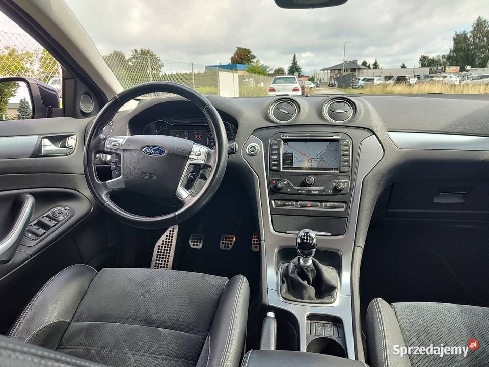 FORD MONDEO 16 BENZYNA Mondeo Leszno
