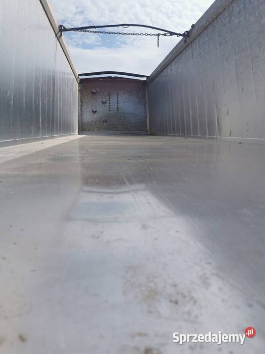 WIELTON 48m klapodrzwi