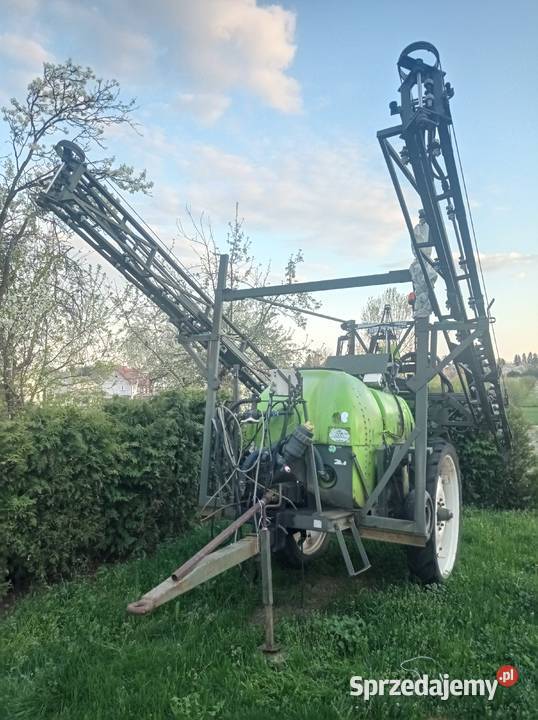 Sprzedam opryskiwacz 21 m 2000 l nieuszkodzony Zamość