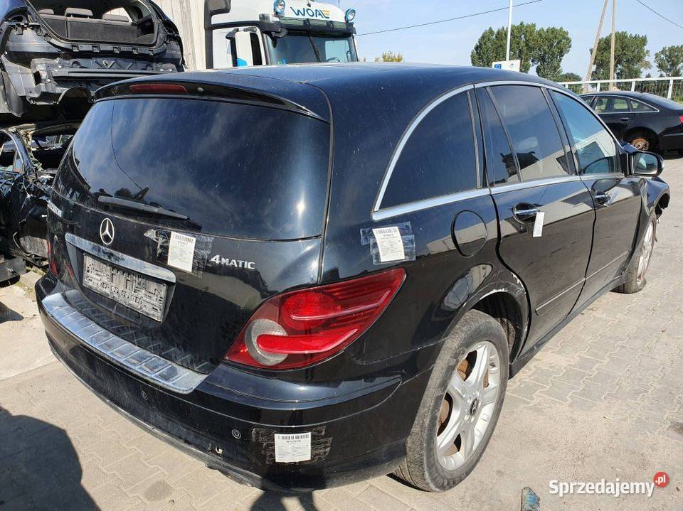 ĆWIARTKA BŁOTNIK PRAWY TYŁ MERCEDES RKLASA W251 osobowe Lipno sprzedam