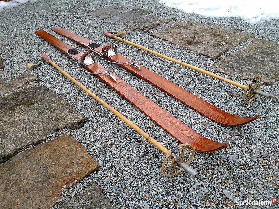 Stare drewniane narty retro z kijami Szklarska Poręba