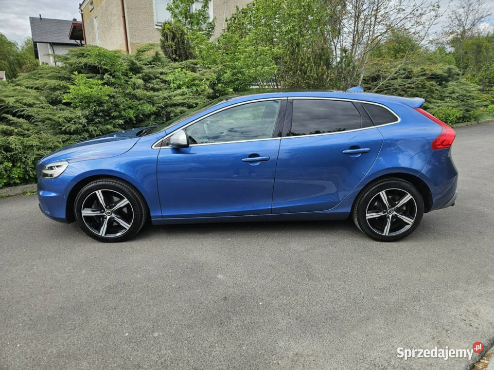 Volvo V40 T4 190 benzyna 100 Fabryczny Lakier aluminiowe felgi