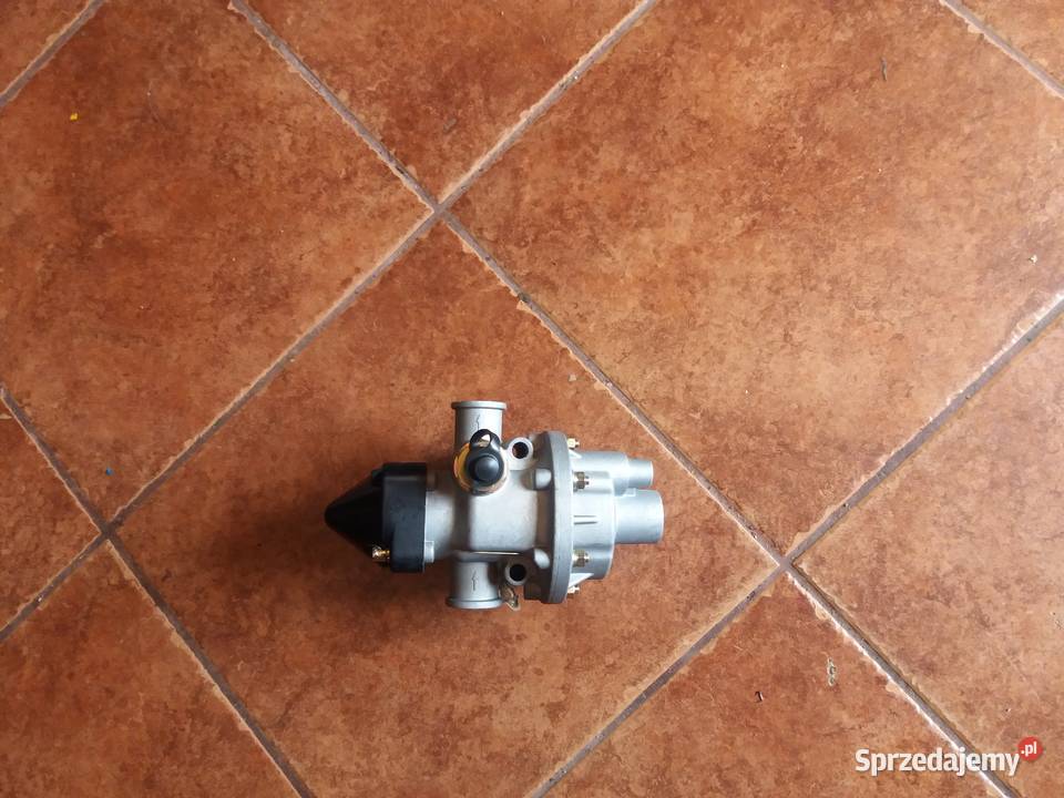 Zawór Regulator Ciśnienia Powietrza URSUS 914 Garwolin sprzedam