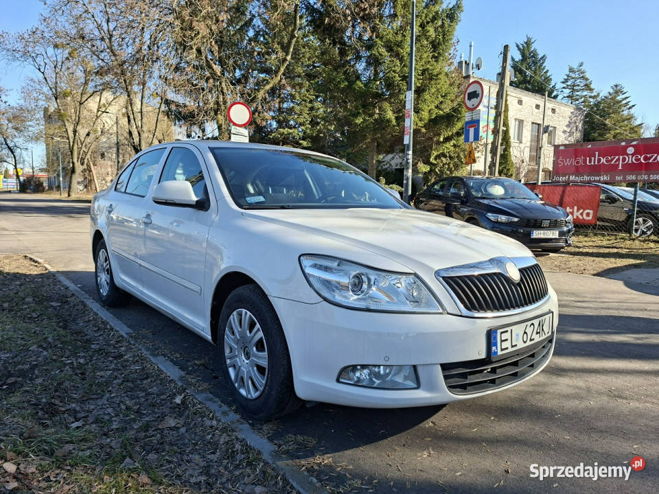 koda Octavia 16 mpi salon polska vat23 II biały Łódź