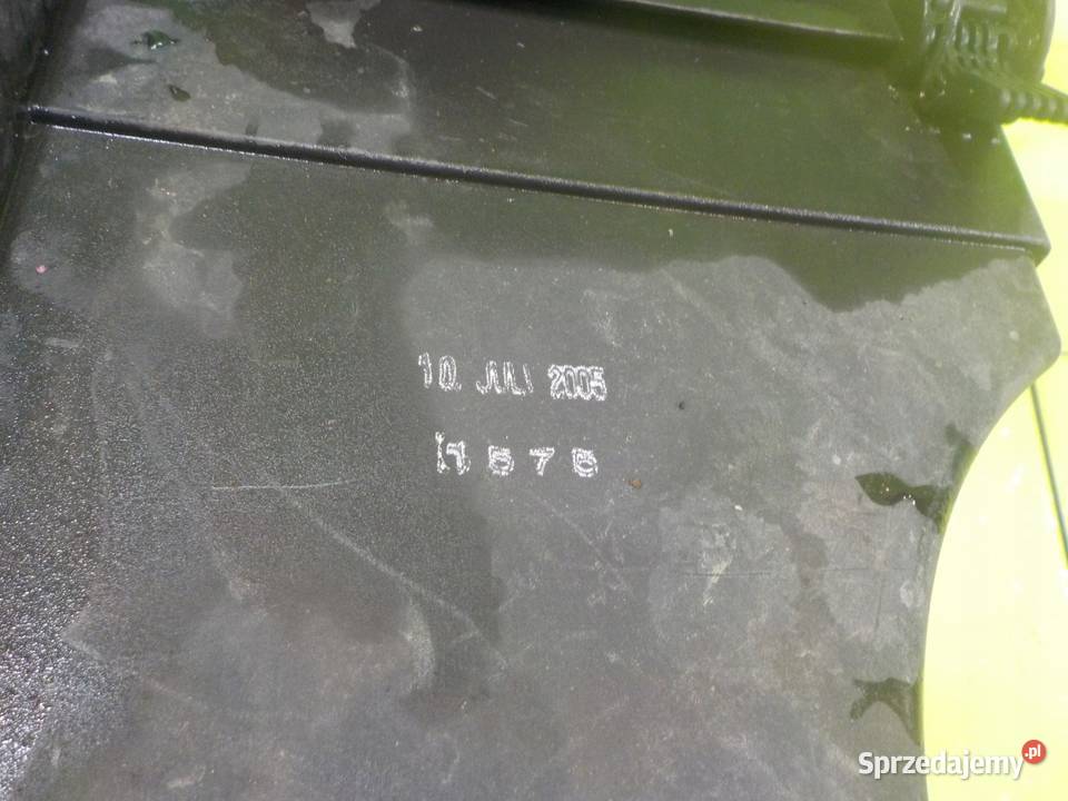 BMW X3 E83 25 B 05r obudowa filtra powietrza Suków sprzedam