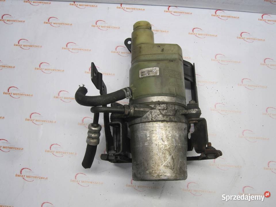 VOLVO C30 pompa wspomagania 5N513K514AD