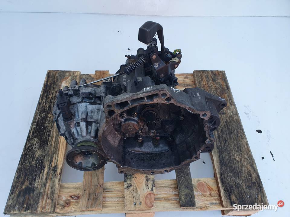 SKRZYNIA BIEGÓW VW Bora 19 TDI manualna MANUAL Rudka