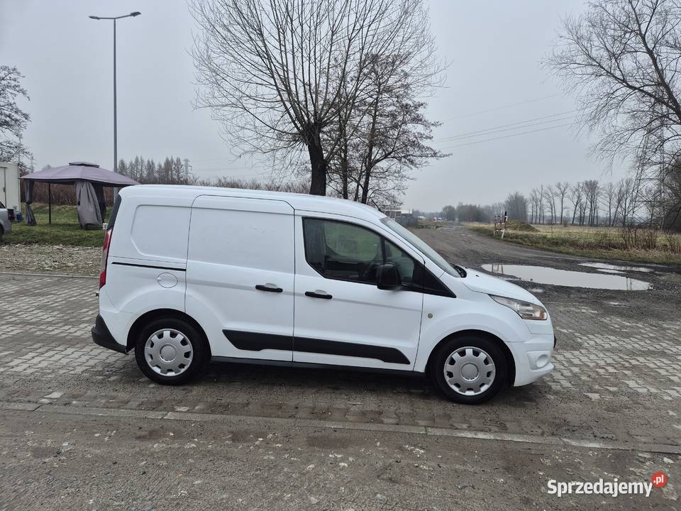 FVAT 23 Ford Transit Connect 3 osoby Salon 1 Bujaków
