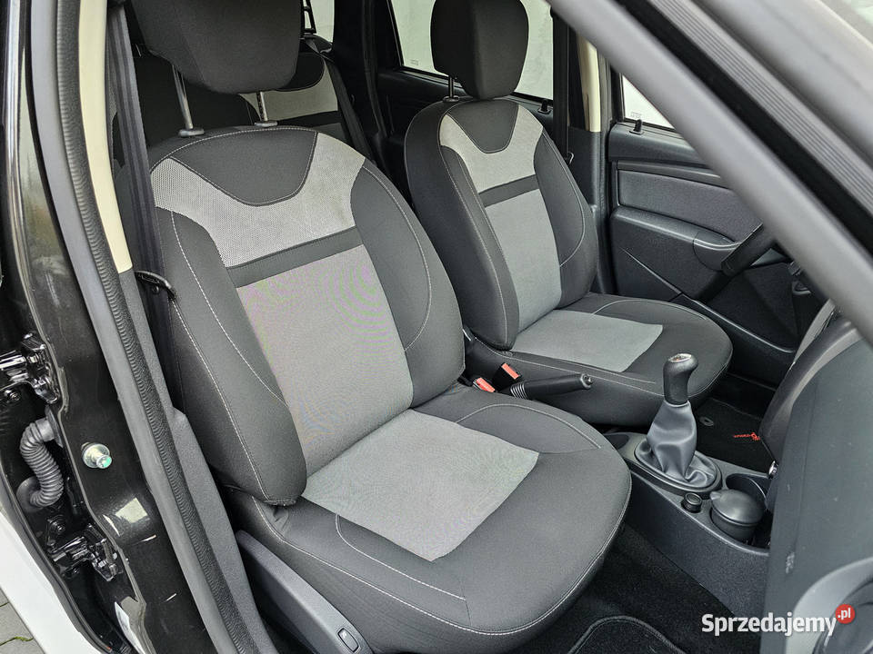 KlimatyzacjaPDCPodgrzewane foteleASOPierwszy manualna Myszków