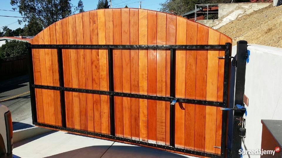 Montaż bram Instalacja automatyki do bram Serwis Sulejówek