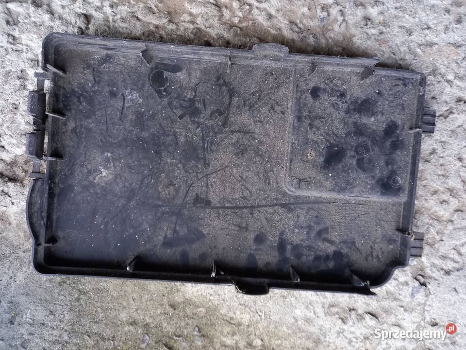 OSŁONA OBUDOWA AKUMULATORA VW TOURAN I Caddy III osobowe Smyków