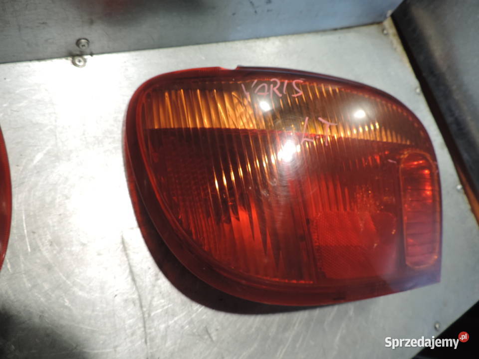 LAMPA LEWY TYŁTOYOTA YARIS I FL Nowy Sącz