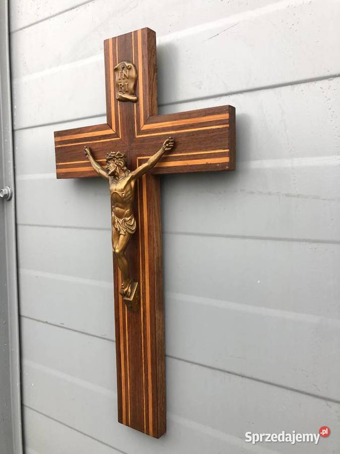 Zabytkowy drewniany Krzyż Łowicz