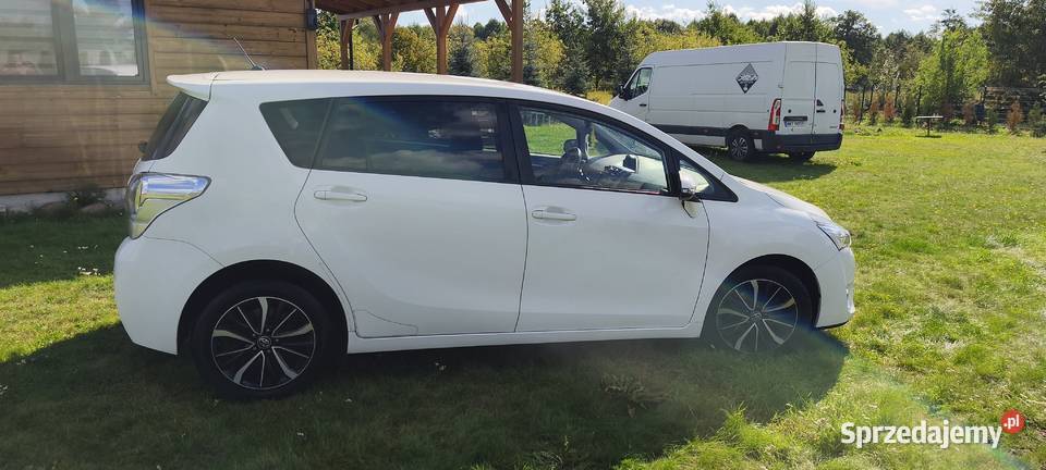 Toyota Verso 7 osobowagazautomat 147KM Warszawa