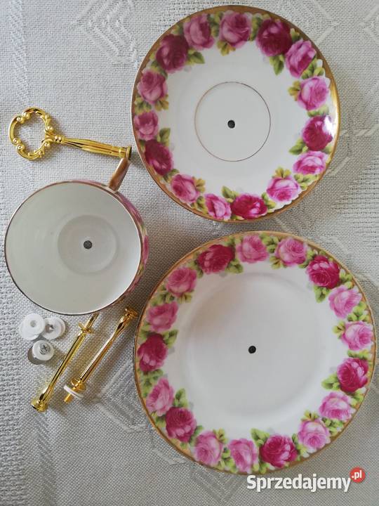 Piękna stara patera w róże z filiżanką Porcelana i szkło Gorlice
