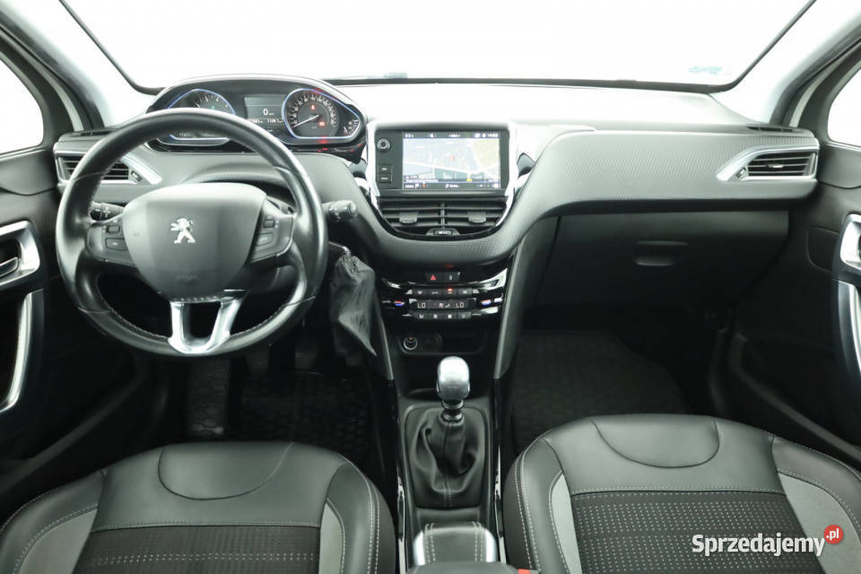 Peugeot 2008 12 PureTech Piaseczno sprzedam