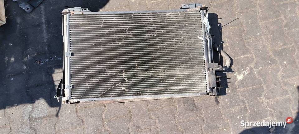 PAS PRZEDNI CHŁODNICE AUDI A8 D3 3137229011 Lipno