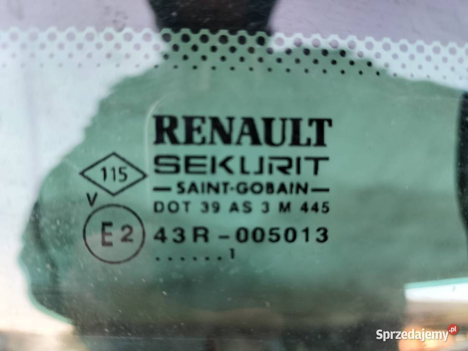 RENAULT CLIO 2 KLAPA BAGAŻNIKA TYŁ TYLNA SZYBA Kamień-Kolonia