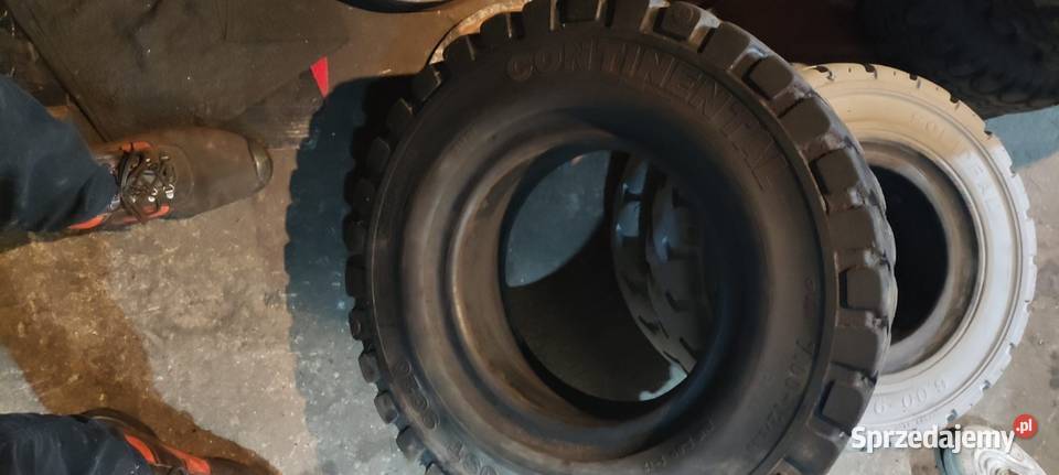 Opony 700 12 Wózek Widłowy Pełne Continental 12cale Suchedniów sprzedam