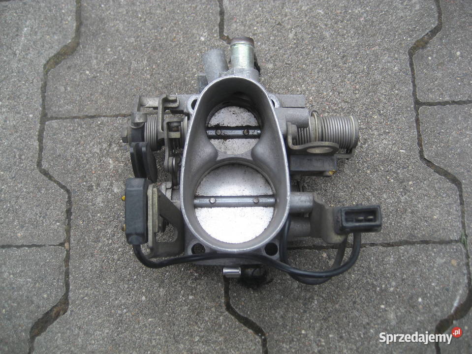 vw golf ii 8592r 18 benzyna przepustnica silnika Rakoniewice