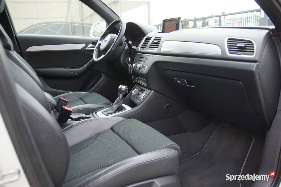 Audi Q3 20 TDI VR 177 4x4 SLine Navi Połskóra CD Nowy Sącz