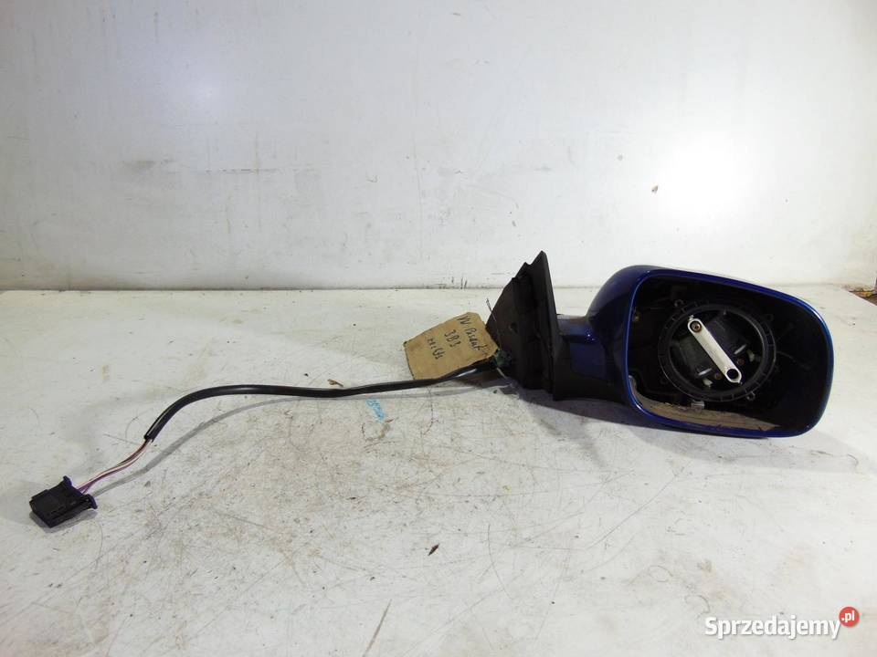 OBUDOWA LUSTERKA PRAWA PASSAT B5 3B0857934 sprzedam