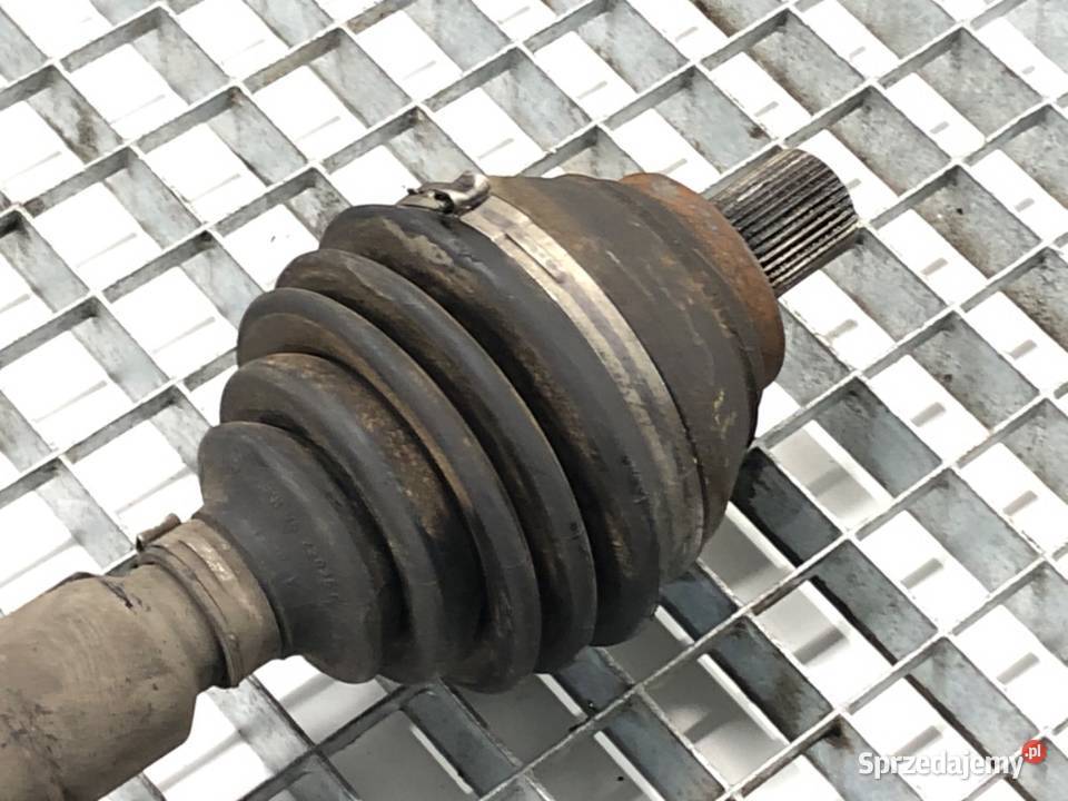 PÓŁOŚ PRAWY PRZÓD SKODA SUPERB III 20 280