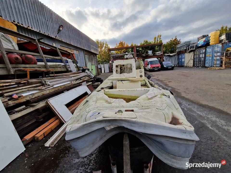 Łódź RIB Roccapina HD SIX Do renowacji Projekt