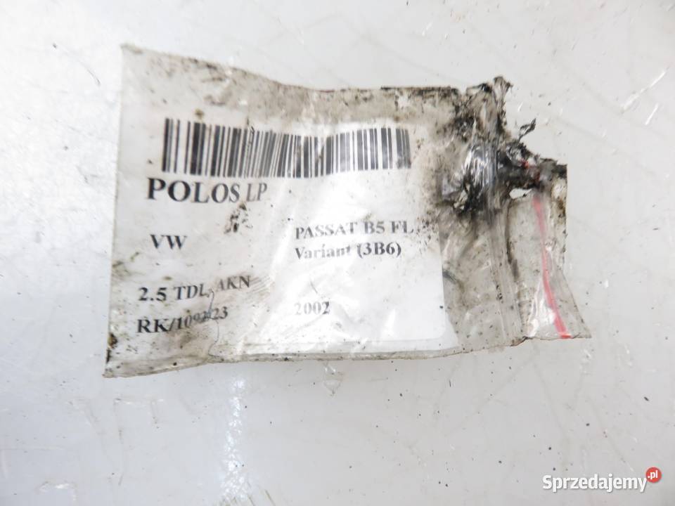 PÓŁOŚ LEWA VW PASSAT B5 25 TDI 8D0407271EA