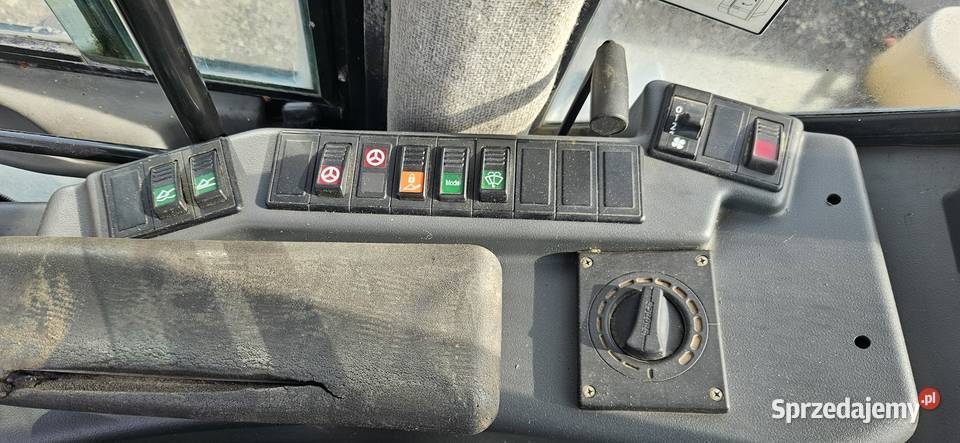 Ładowarka LIEBHERR L 524 4762H pełny VAT Pozostałe Krotoszyn