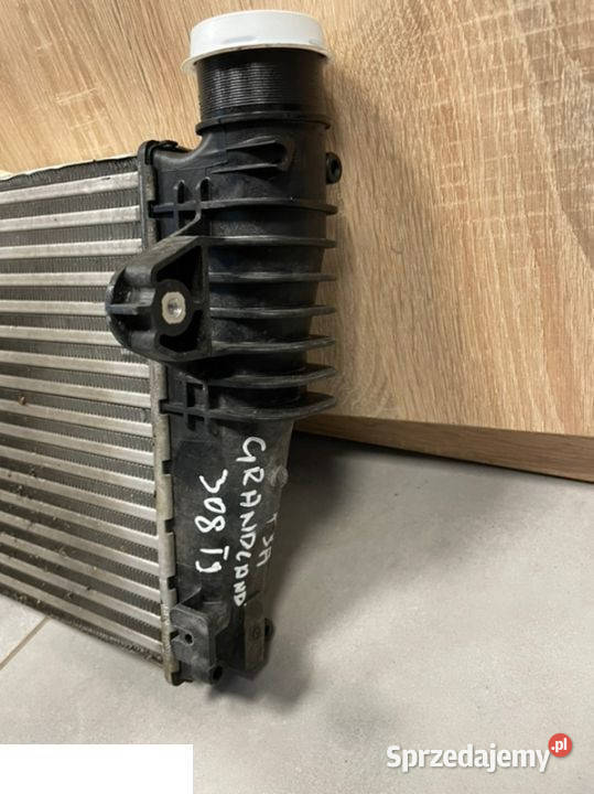 Peugeot Citroen chłodnica powietrza P9675627980 chłodnice