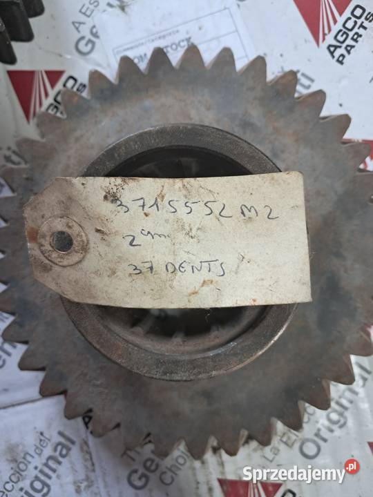 KOLO ZĘBATE 2 BIEGU Z 37 MASSEY FERGUSON 6235