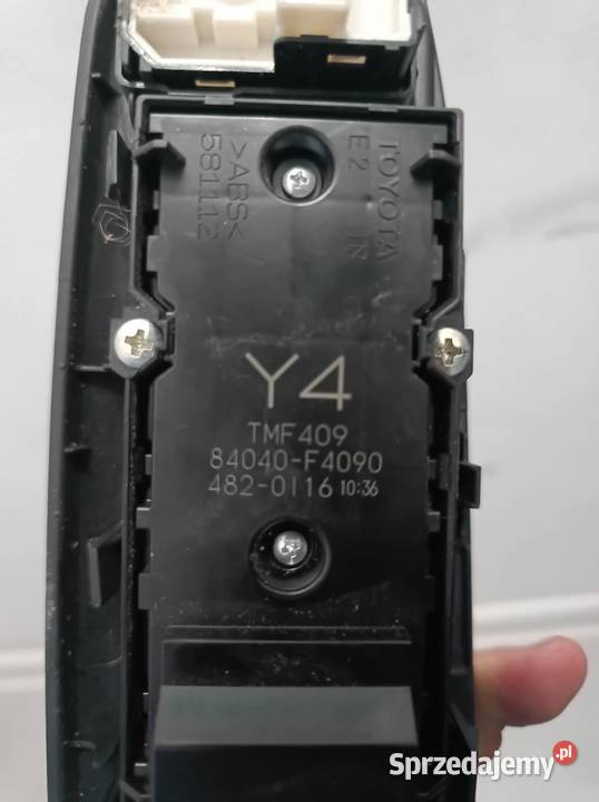 Toyota CHR panel sterowania szybami Y4 wysyłka