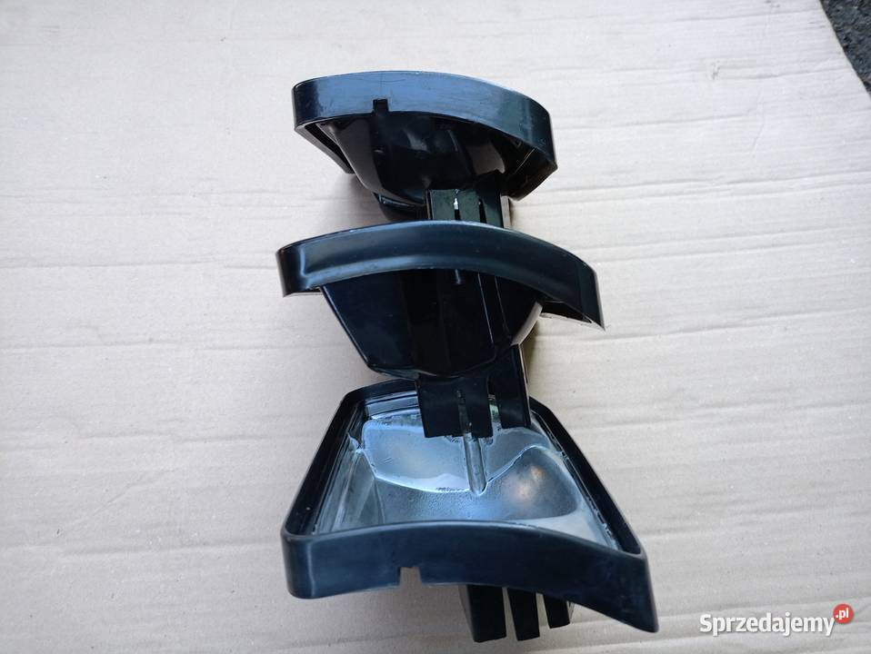 Fiat 126p FL Maluch lampa lampy tył tylna tylne osobowe Leszno
