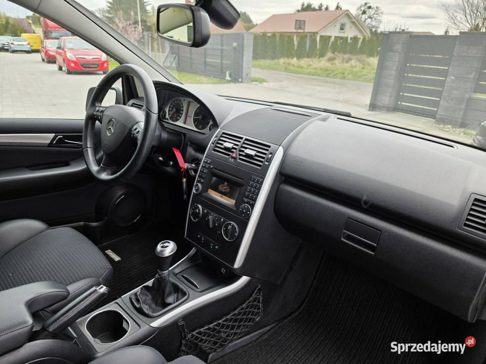 Mercedes A 180 PÓŁSKÓRY navi bezwypadkowy Czarnków