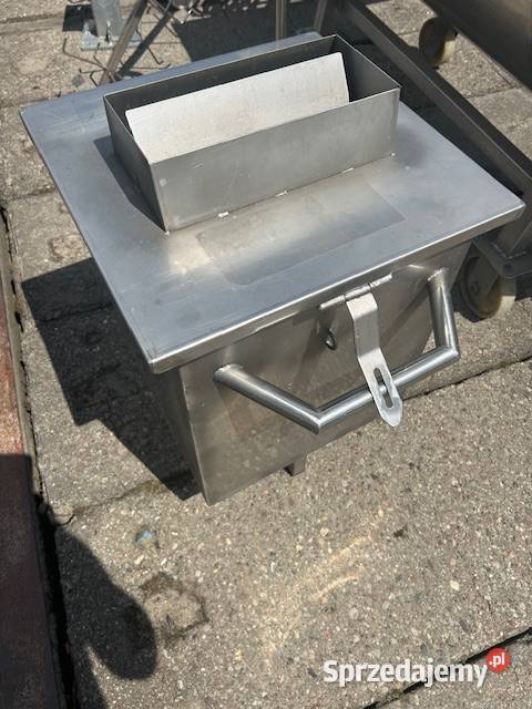 Konfiskator wózek na odpady poubojowe 50 l Głogówko