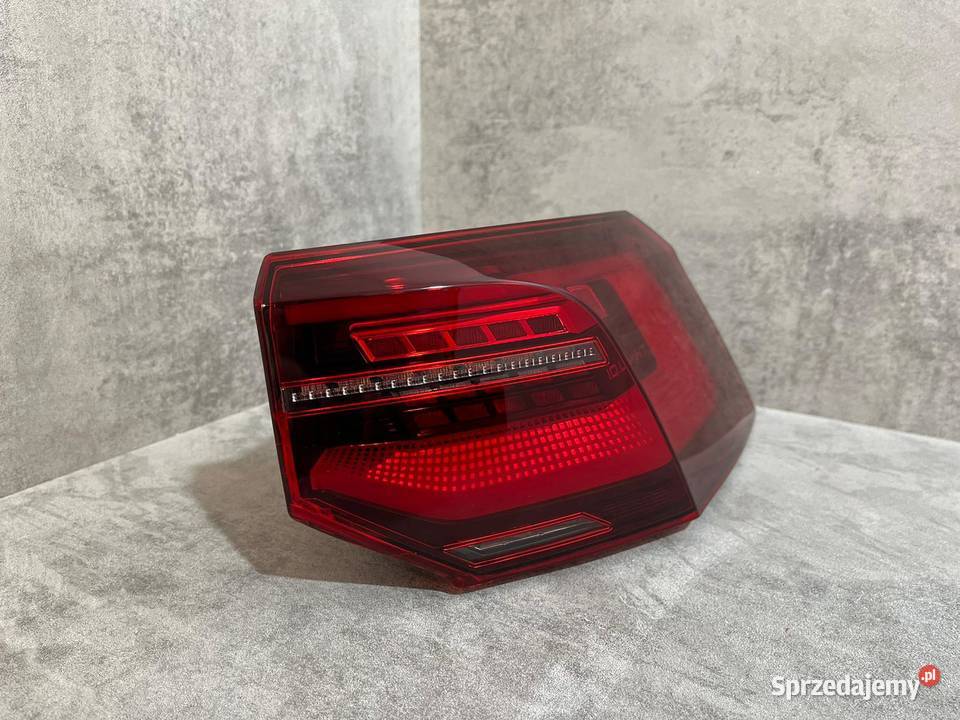 VW GOLF VIII LAMPA TYŁ PRAWY TYLNA PRAWA IQ Wijewo sprzedam