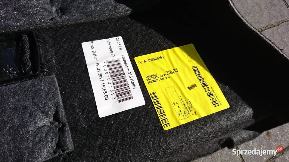 Boczek bagażnika lewy prawy W213 Mercedes E Wyposażenie wnętrza Bełchatów